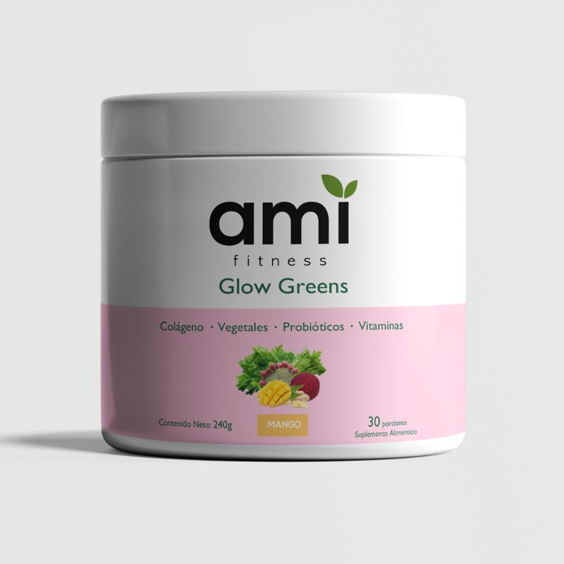 Tub de Ami Fitness Glow Greens sabor mango junto a un vaso de bebida verde fresca